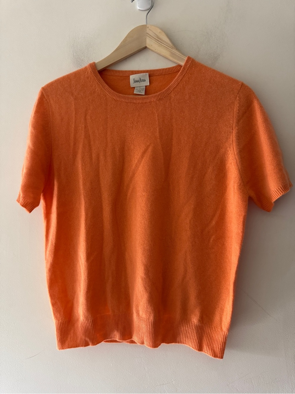 Neiman Marcus Vintage 100% Cashmere Orange Short Sleeve Sweater